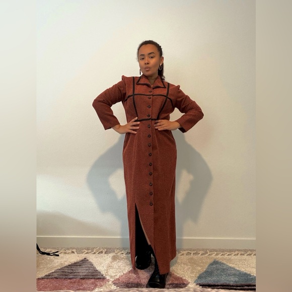 Julian Taylor Terracotta Long Sleeve Dress with Black Accents - Picture 7 of 10